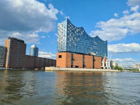 Elbphilharmonie Hamburg – Spectacular architecture for a boundless music experience